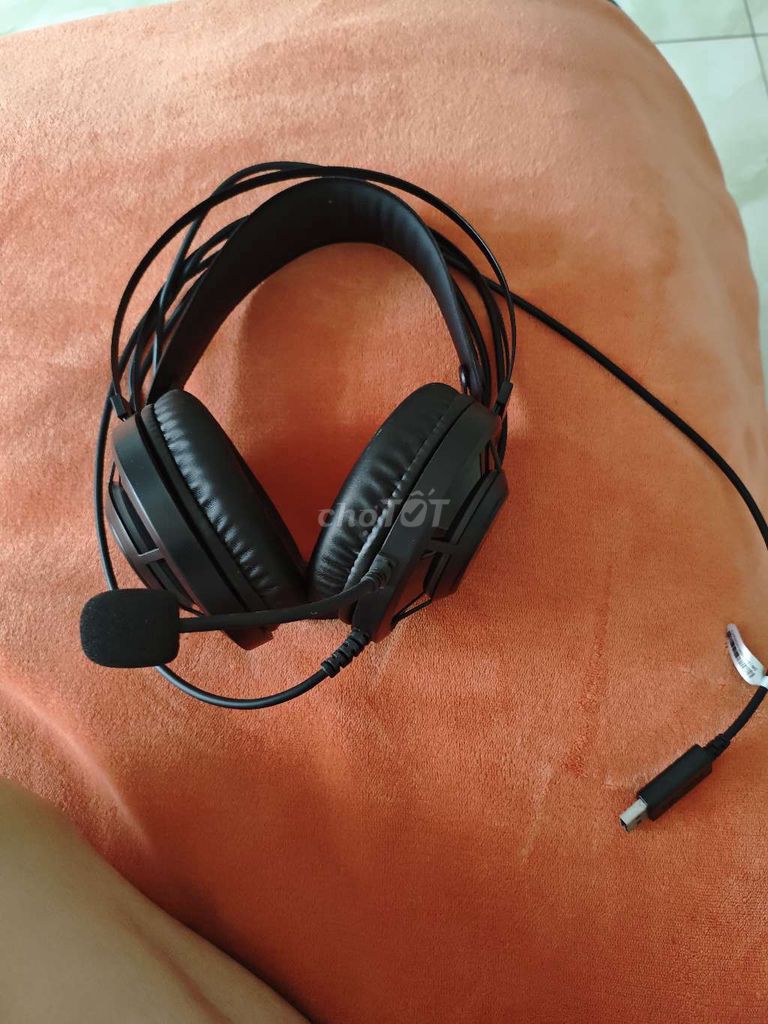 Tai nghe gaming Dareu Đen 90% mới. Mua bán Tivi, Âm thanh tại Quận Bình Tân Tp Hồ Chí Minh được đăng bởi mtin hình 1