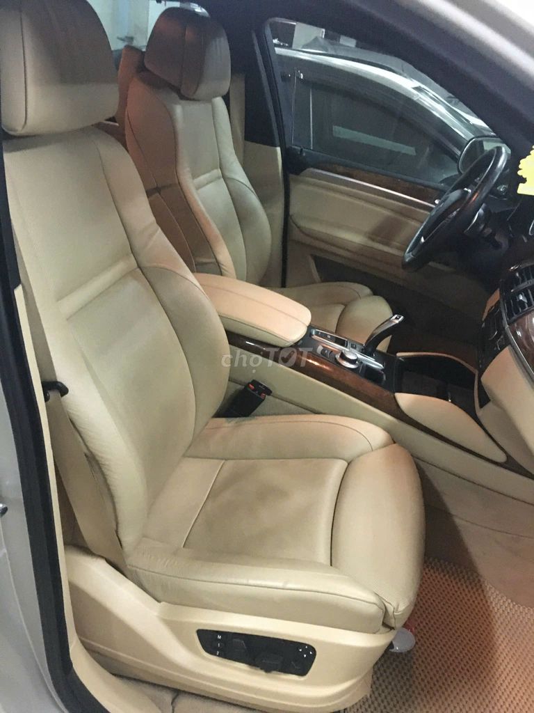 BMW X6 2008  - 120000 km. Mua bán Ô tô tại Quận 1 Tp Hồ Chí Minh được đăng bởi NGUYỄN VĂN KHANG hình 6