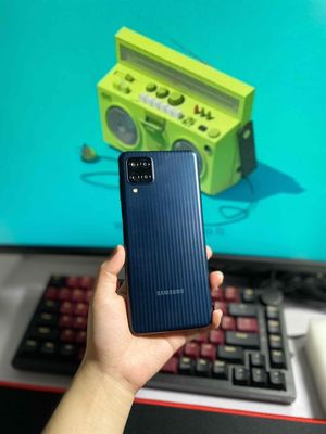 Samsung M12 4/64G. Mua bán Điện thoại tại Quận Cầu Giấy Hà Nội được đăng bởi Thương Moon