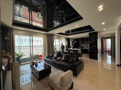 Cho thuê Penhouse Cao Cấp Lucky Palace, 160m2 4PN-1 kho-3WC, Full NT