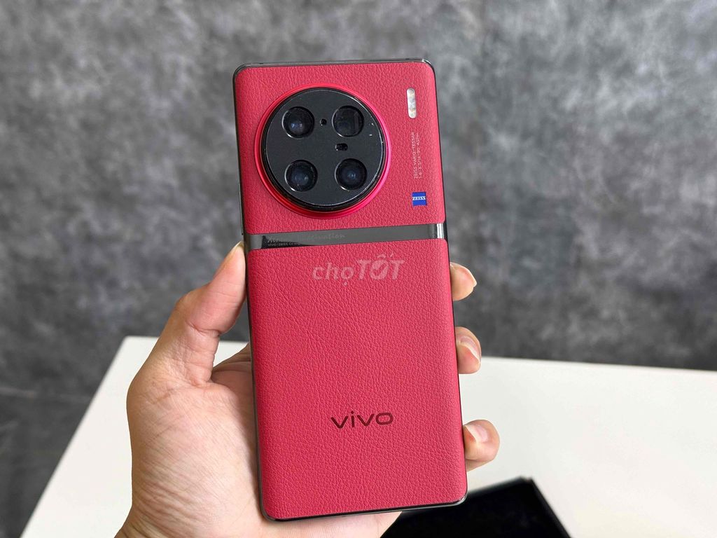 Vivo X90 Pro Plus 12GB/512GB Đỏ Màn sọc. Mua bán Điện thoại tại Quận Ninh Kiều Cần Thơ được đăng bởi Tiến  hình 1