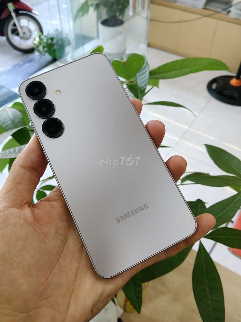 Samsung Galaxy S25 Plus Zin Áp Full Đẹp 😍. Mua bán Điện thoại tại Quận Hải Châu Đà Nẵng được đăng bởi MiPhone hình 1