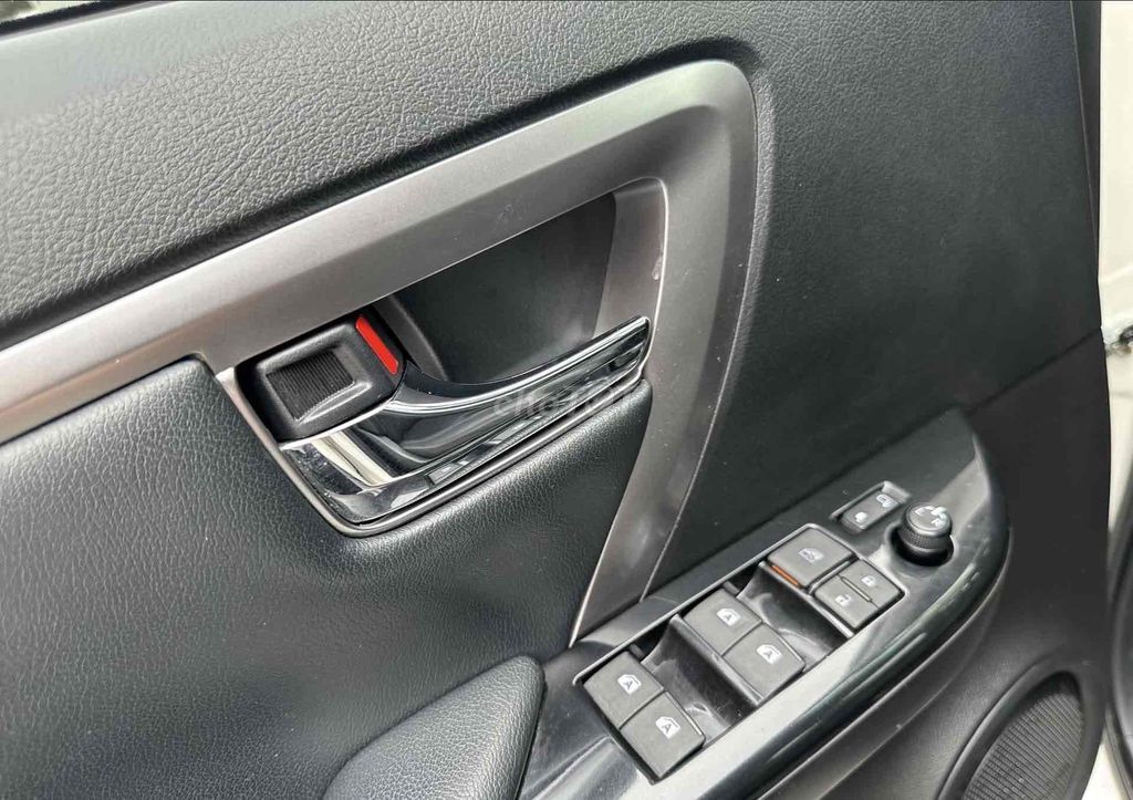 Toyota Fortuner 2020 2.4G Máy Dầu Tự Động. Mua bán Ô tô tại Quận Tân Bình Tp Hồ Chí Minh được đăng bởi Hùng hình 13