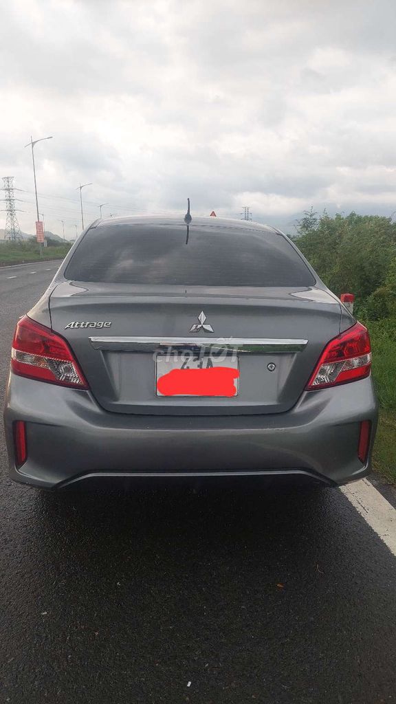 Mitsubishi Attrage 2022 МКПП Серый