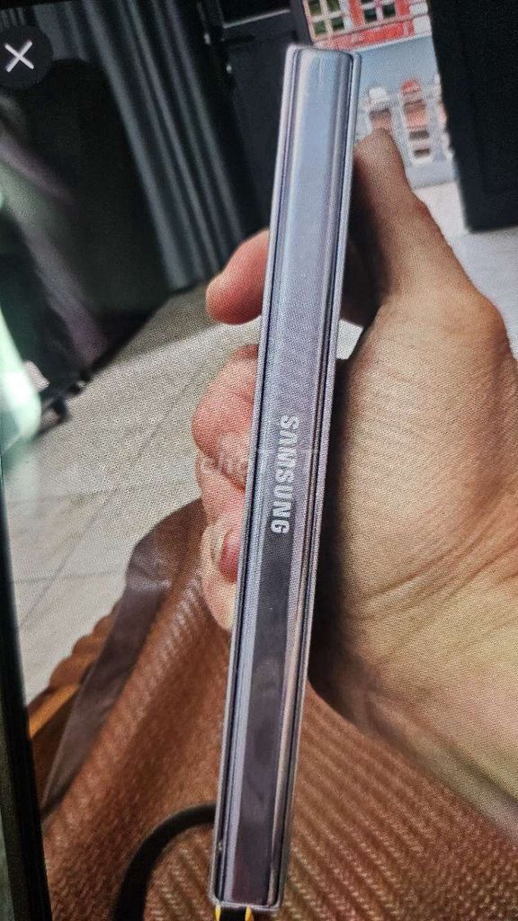 Samsung Galaxy Z Fold5 Hỏng màn trong. Mua bán Điện thoại tại Thành phố Bắc Giang Bắc Giang được đăng bởi Nguyễn Văn Đoàn hình 1