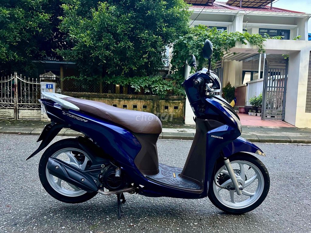 Vision 2016 xe đẹp máy êm ***. Mua bán Xe máy tại Thành phố Huế Thừa Thiên Huế được đăng bởi Xe Máy Trường An Phát hình 3