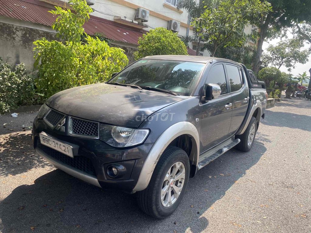 Mitsubishi Triton 2014 GLS Class 4x4 AT chính chủ. Mua bán Ô tô tại Huyện Gia Lâm Hà Nội được đăng bởi nam gia trang hình 2