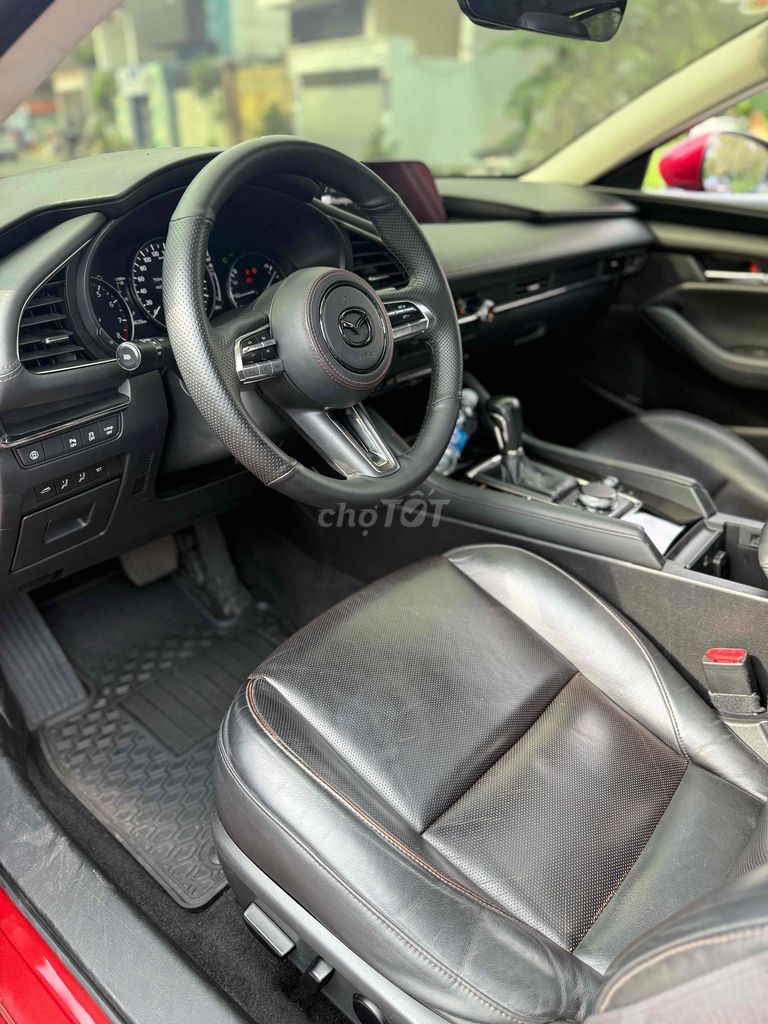 Mazda3 2021 2.0 Premium. Mua bán Ô tô tại Thành phố Thủ Đức Tp Hồ Chí Minh được đăng bởi Lê Nhường hình 8