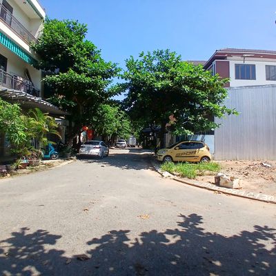 Bán lô góc Trần Lê,Cẩm Nam 4 Hòa Xuân,Cẩm Lệ,Đà Nẵng. Mua bán đất tại Quận Cẩm Lệ Đà Nẵng được đăng bởi Nguyễn thị anh xuân