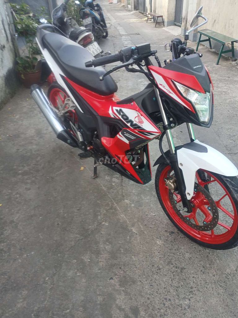 Honda Sonic Đỏ trắng đen bán hoặc giao lưu Xe. Mua bán Xe máy tại Thành phố Biên Hòa Đồng Nai được đăng bởi Trung phạm phát hình 4