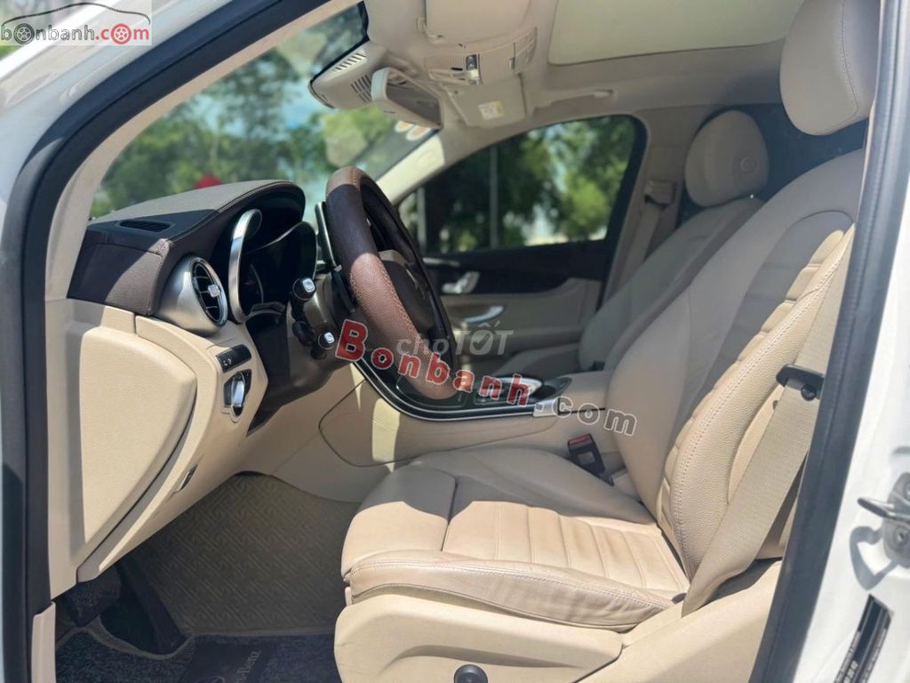 Mercedes Benz GLC 300 4Matic 2019 - 1 Tỷ 130 Triệu. Mua bán Ô tô tại Thành phố Hải Dương Hải Dương được đăng bởi Hiền Kim hình 5