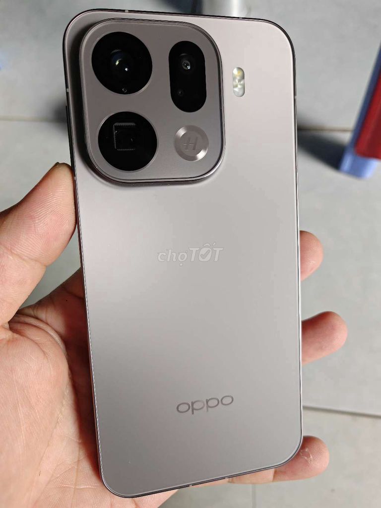 OPPO Find X9 Pro 512GB Xám. Mua bán Điện thoại tại Quận Cái Răng Cần Thơ được đăng bởi Hoàng Kiệt hình 1
