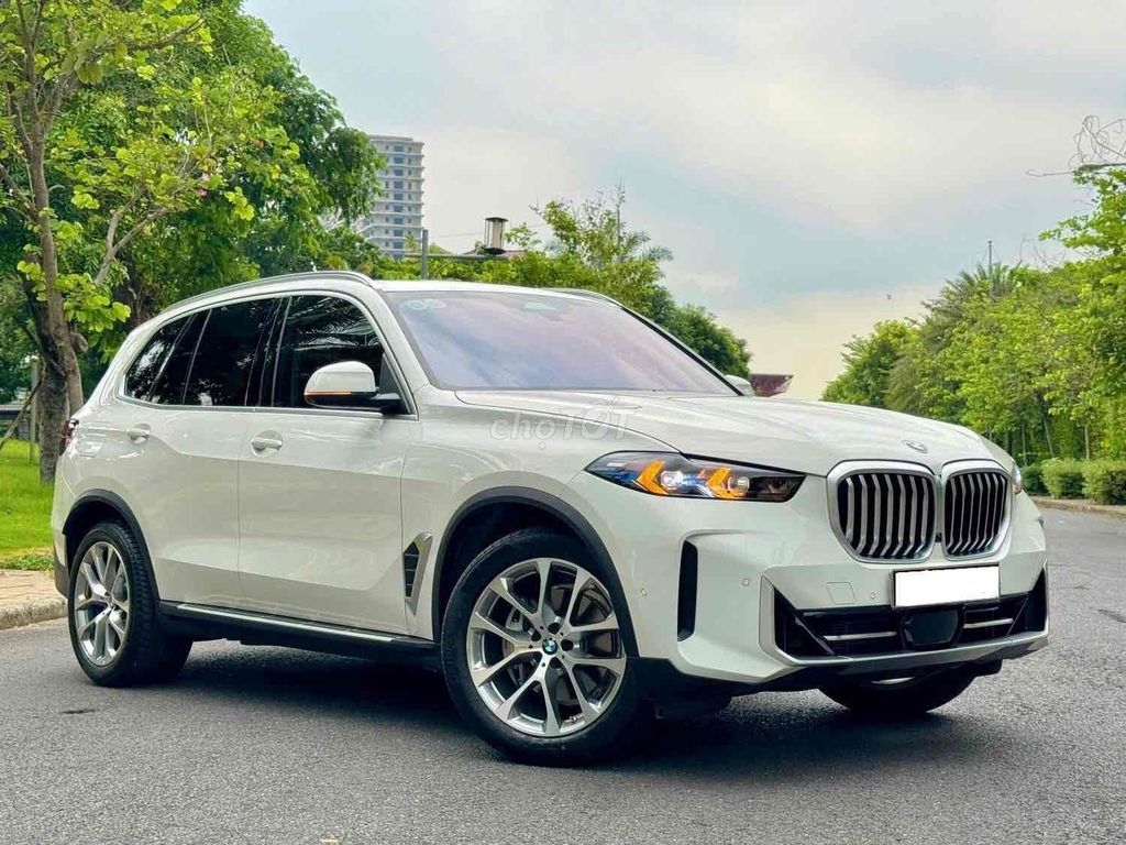 BMW X5 xDrive40i lướt 4.000Km 7 ghế cho gia đình. Mua bán Ô tô tại Quận 1 Tp Hồ Chí Minh được đăng bởi Lưu Thế Hoàng hình 4
