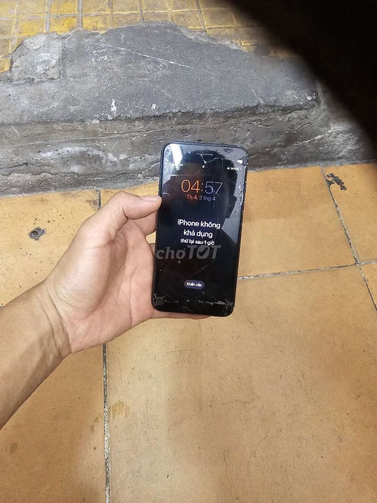 Apple iPhone 7 Plus Đen Đã sử dụng. Mua bán Điện thoại tại Quận Tân Bình Tp Hồ Chí Minh được đăng bởi A phát hình 1