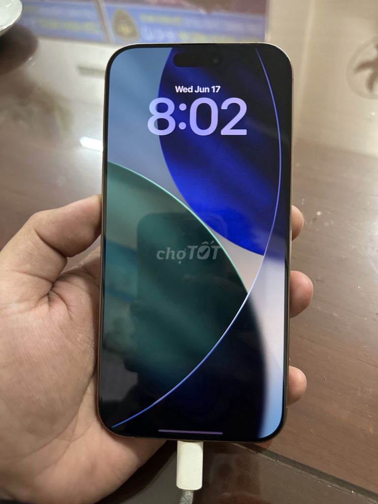 Apple iPhone 16 Pro Max 512GB Vàng Mỹ Đã sử dụng. Mua bán Điện thoại tại Thành phố Biên Hòa Đồng Nai được đăng bởi Nguyễn Anh Khoa hình 1