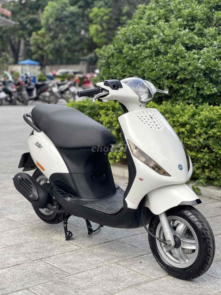 Piaggio Zip100 việt nam màu trắng thời trang!. Mua bán Xe máy tại Quận Ba Đình Hà Nội được đăng bởi Ngô Văn Tuấn hình 4