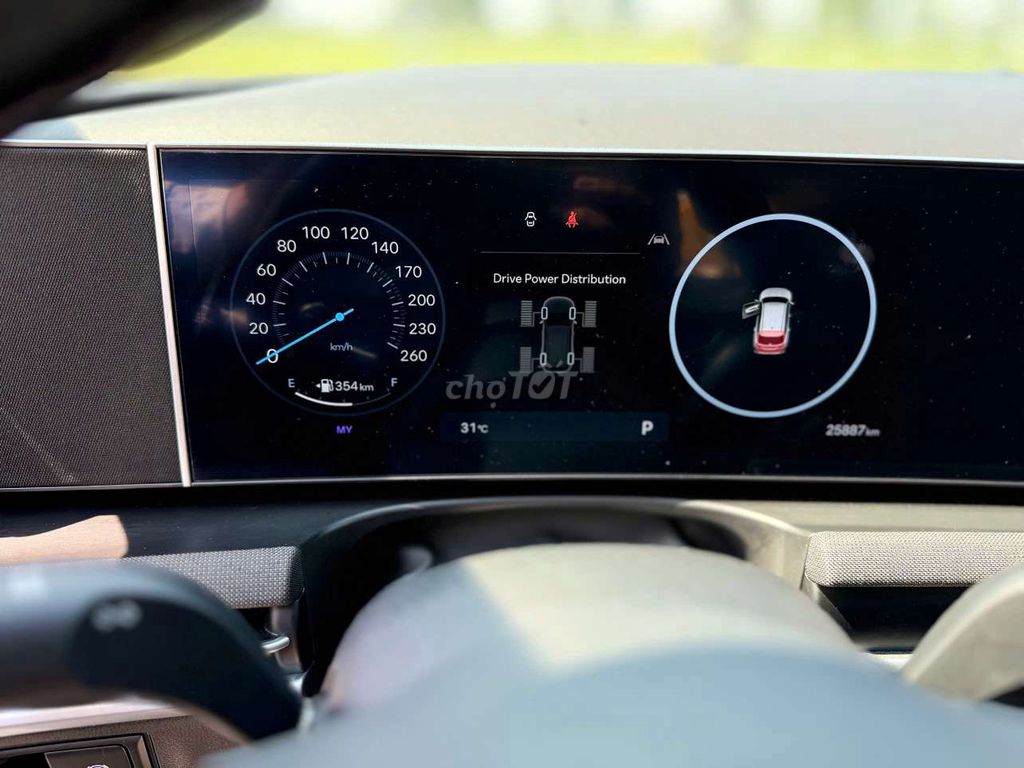 Hyundai Tucson 2024 1.6 T-GDI 25087 km. Mua bán Ô tô tại Quận Bình Thạnh Tp Hồ Chí Minh được đăng bởi Văn Hùng OTO hình 7