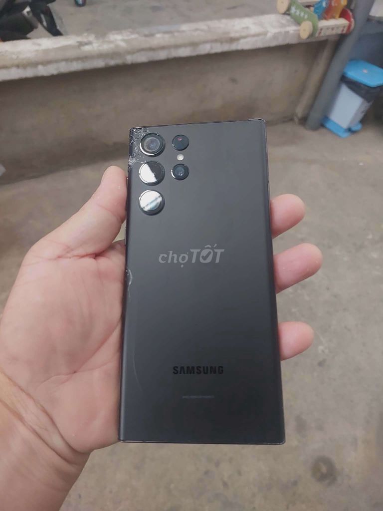 Samsung Galaxy S22 Ultra 256GB Đen. Mua bán Điện thoại tại Thành phố Thuận An Bình Dương được đăng bởi Chang hình 1
