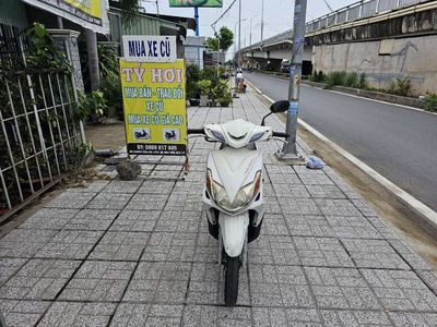 luvias xe máy im ru bs65 7575. Mua bán Xe máy tại Quận Ninh Kiều Cần Thơ được đăng bởi Tý hơi
