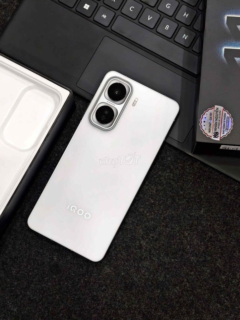 Vivo IQOO Neo 11 Trắng 12GB/256GB. Mua bán Điện thoại tại Thành phố Huế Thừa Thiên Huế được đăng bởi Nhân Nguyễn Store 116 Điện Biên Phủ TP Huế hình 1