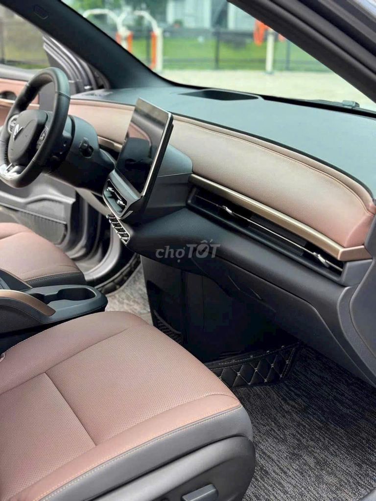 VINFAST VF 6 CHỈ 150TR NHẬN XE, ƯU ĐÃI CỰC TỐT. Mua bán Ô tô tại Quận 10 Tp Hồ Chí Minh được đăng bởi Lê Quí Yến Thanh hình 5