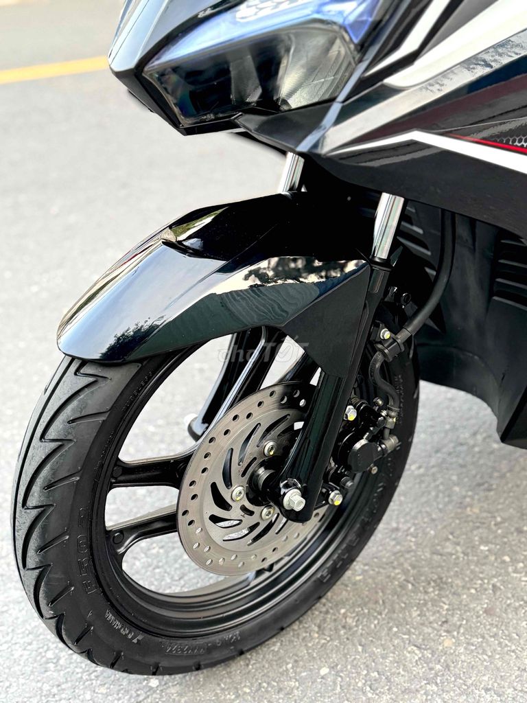 Airblade 125 Sporty 2019 Trắng đen bstp 9chủ zin. Mua bán Xe máy tại Quận 11 Tp Hồ Chí Minh được đăng bởi CỬA HÀNG CHUYÊN GÓP NỢ XẤU hình 9