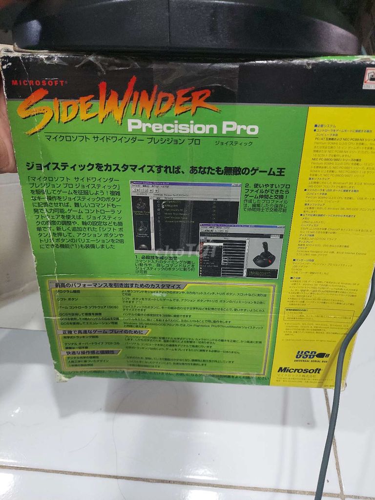 Tay chơi game và kính thực tế ảo