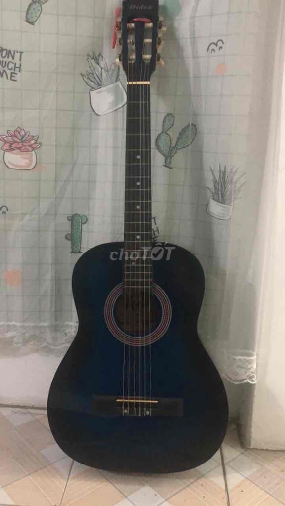 Đàn guitar acoustic 3/4. Mua bán Nhạc cụ tại Quận Ba Đình Hà Nội được đăng bởi Duong Phuong Thao hình 1