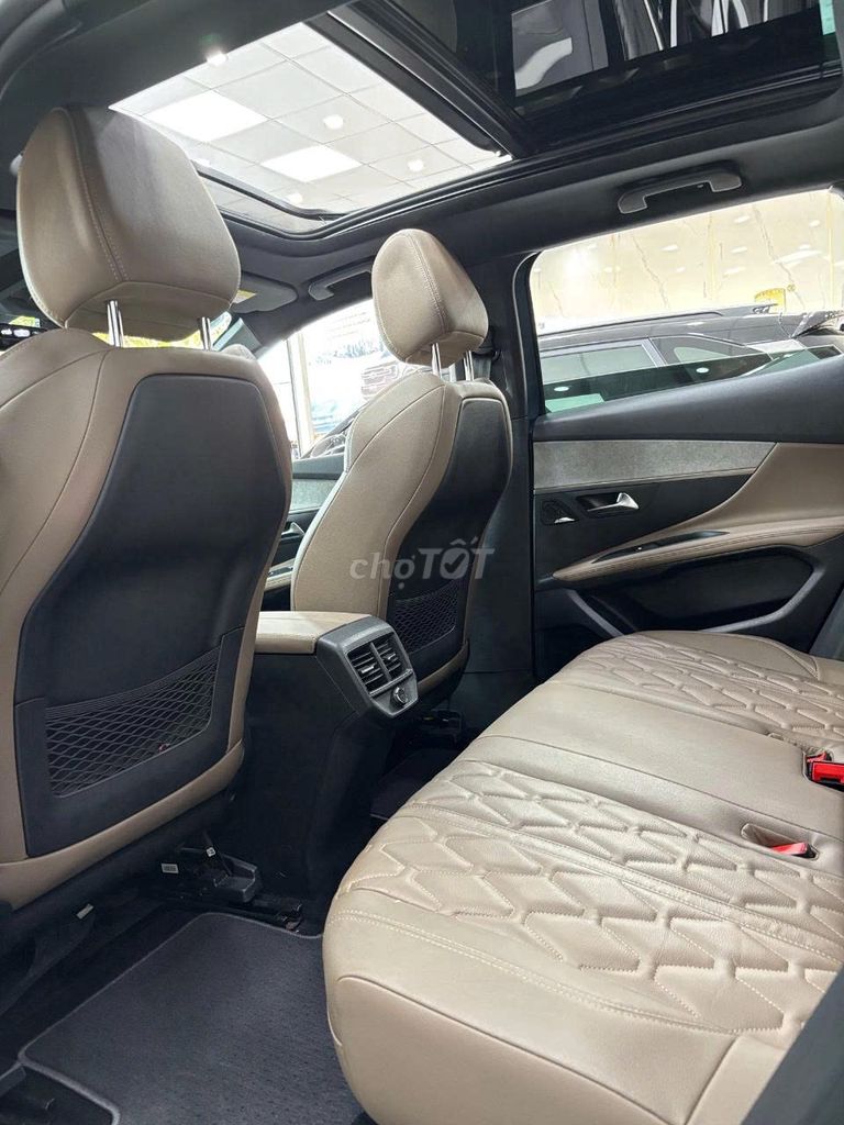 Bán Peugeot 3008 GT sx 2022 - SUV 5 chỗ Cực Đẹp. Mua bán Ô tô tại Thành phố Thủ Đức Tp Hồ Chí Minh được đăng bởi Đinh Ngọc Tuyển hình 5