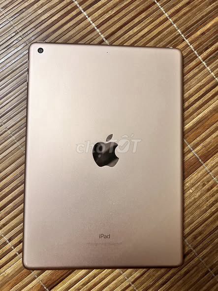 Apple iPad Gen 6 32GB Vàng. Mua bán Máy tính bảng tại Quận Ba Đình Hà Nội được đăng bởi Hội Đồ Điện Tử hình 1
