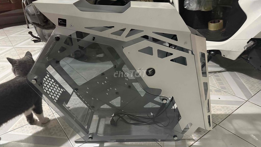 Vỏ case Infinity Trắng Kim loại. Mua bán Linh kiện (RAM, Card...) tại Thành phố Biên Hòa Đồng Nai được đăng bởi Đại Nhân Computer hình 1