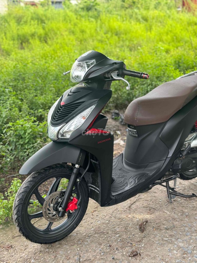 Honda Vision 2019 с системой Smartkey, от собственника, с нотариальным оформлением