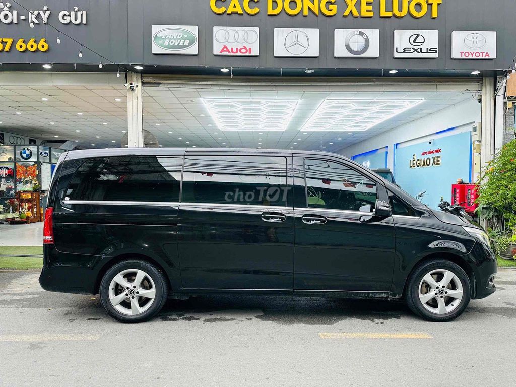 Mercedes-Benz V250 2018 Đen. Mua bán Ô tô tại Quận 8 Tp Hồ Chí Minh được đăng bởi Hồng Phúc hình 10