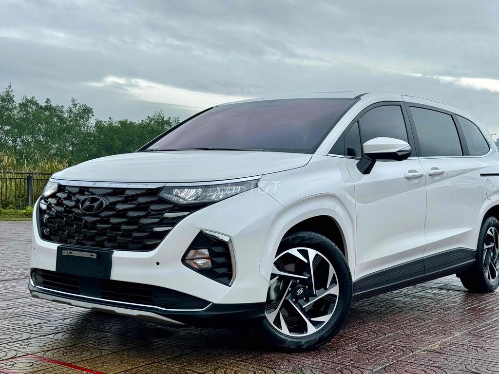 Hyundai Custin 2023 1.5 Turbo Đặc biệt 27000 km. Mua bán Ô tô tại Quận Cẩm Lệ Đà Nẵng được đăng bởi nguyễn văn khoa hình 3