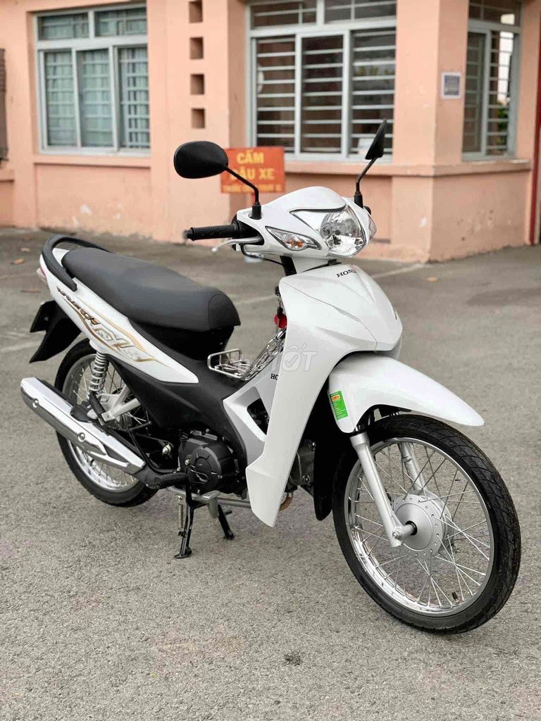 Honda Wave 110 dky 2023 mới 99%. Mua bán Xe máy tại Quận Bắc Từ Liêm Hà Nội được đăng bởi Cẩm Hương hình 3