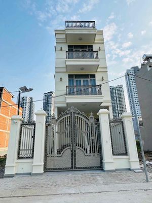 Rent · 4 bd · 129 м² · Quận 7, ул. Đường Đào Trí