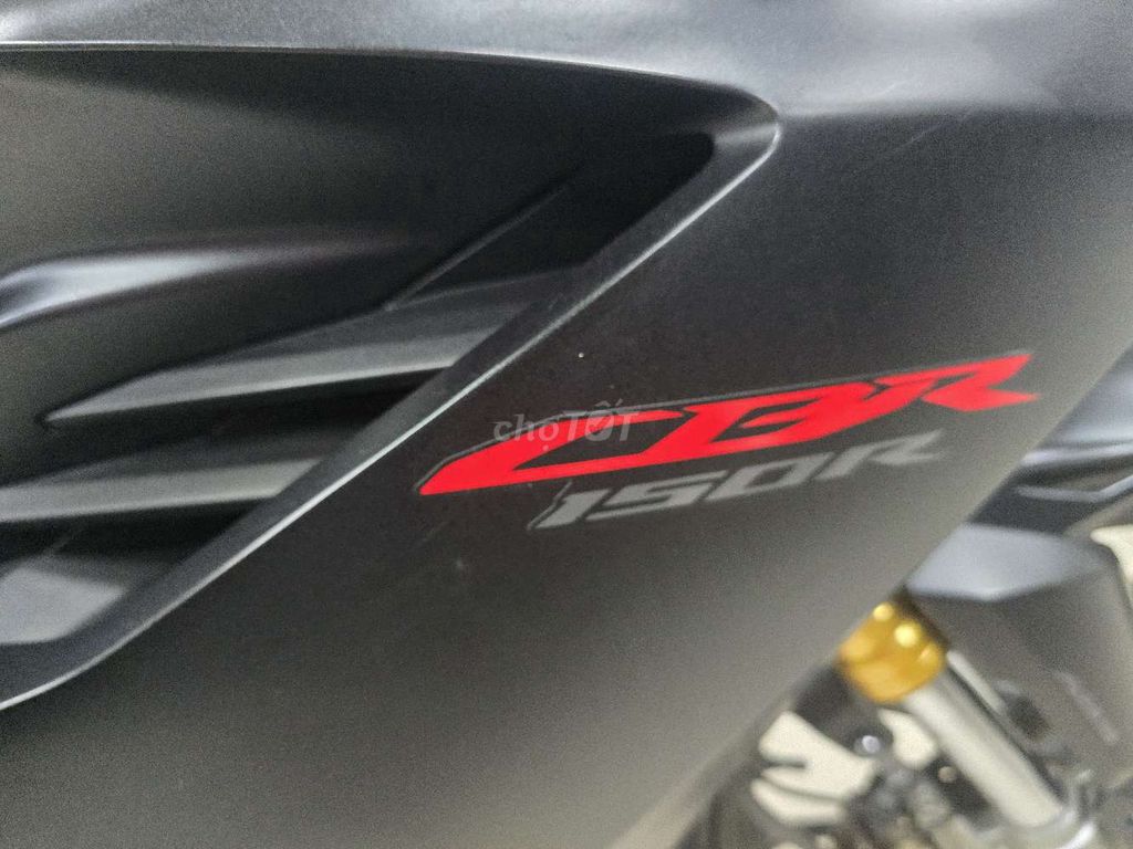cbr150 siêu đẹp,Đen nhám 7000km. QuýMotor cycle. Mua bán Xe máy tại Quận Thanh Khê Đà Nẵng được đăng bởi Quý Moto Cycle 21 điện biên phủ Đà Nẵng hình 7