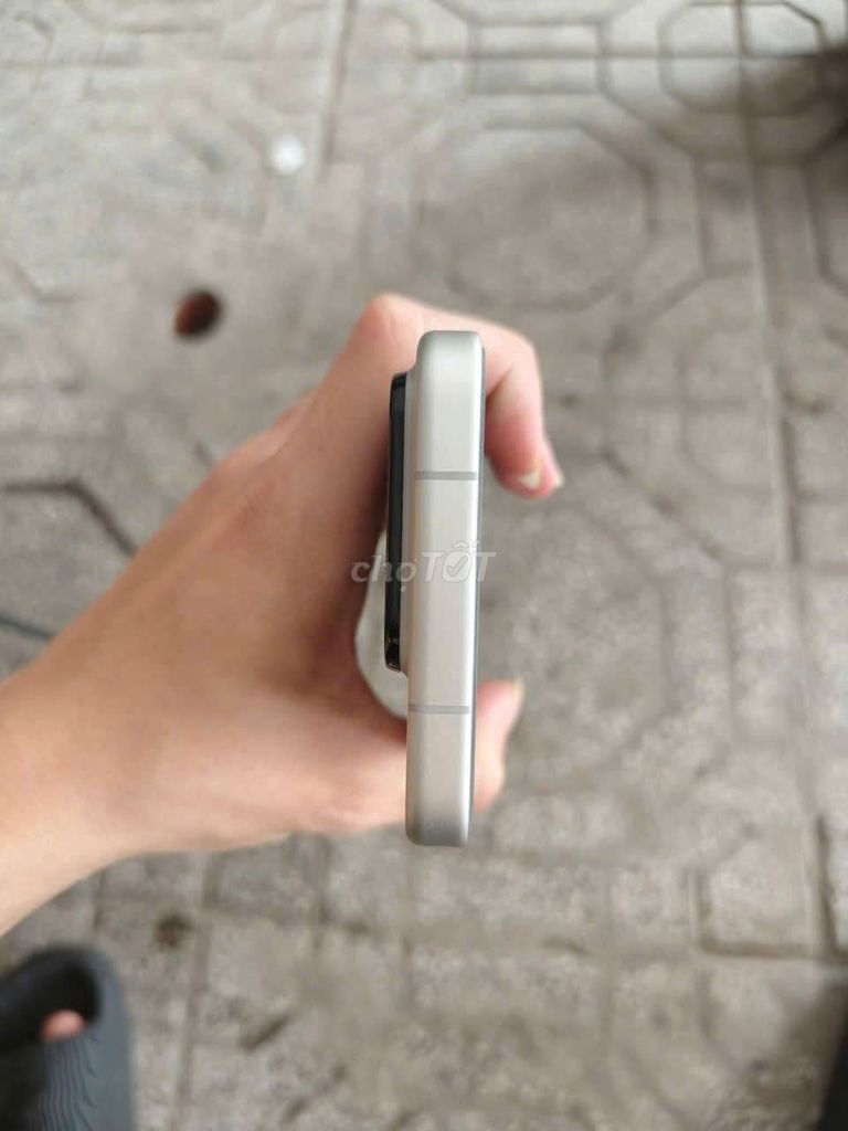 Xiaomi 15 nd 12GB/256GB Bạch Mai. Mua bán Điện thoại tại Thành phố Thuận An Bình Dương được đăng bởi ruoi buoi hình 1