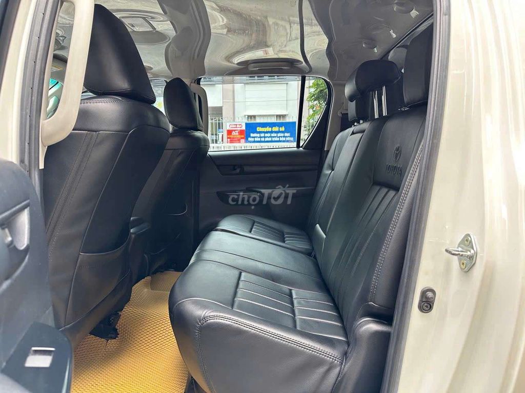 Chính chủ bán Toyota Hilux 2.4E nhập Thái 2021. Mua bán Ô tô tại Quận Gò Vấp Tp Hồ Chí Minh được đăng bởi PHẠM VIỆT hình 4