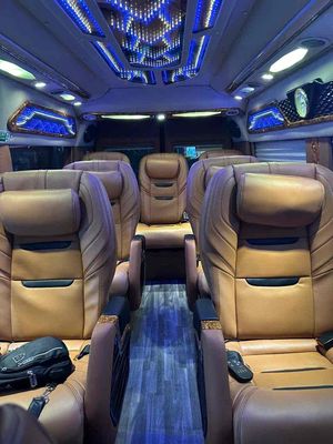 Ford Transit 2019 Limousine - 220000 km. Mua bán Ô tô tại Thành phố Vũng Tàu Bà Rịa - Vũng Tàu được đăng bởi Fan xi păng