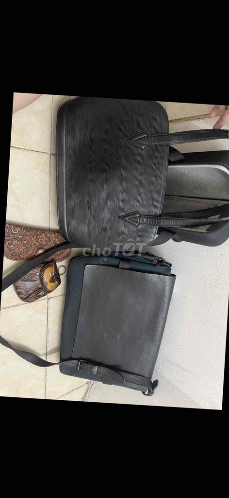 Phụ kiện Túi LV đen hãng hoạ tiết túi cú hộpđựng l. Mua bán Phụ kiện (Màn hình, Chuột...) tại Quận Tân Phú Tp Hồ Chí Minh được đăng bởi Trương Hiệp hình 1