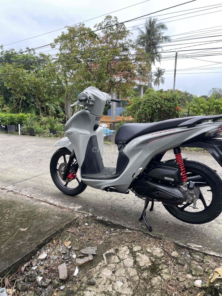 Cần Bán Vision Bánh Lớn Bản Thể Thao Zin Cọp. Mua bán Xe máy tại Huyện Lai Vung Đồng Tháp được đăng bởi Trương Hữu Phát hình 8