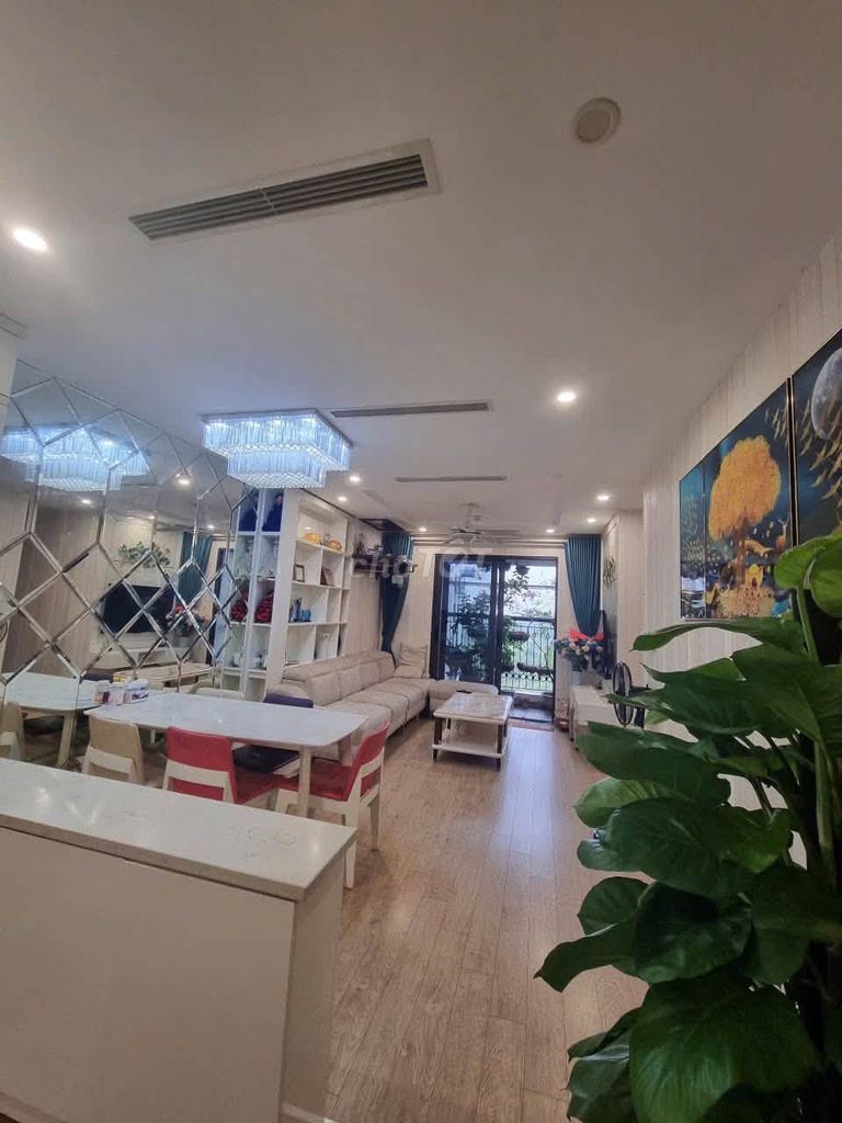 Продажа квартиры Florence Ми Динь, 3 спальни, с мебелью