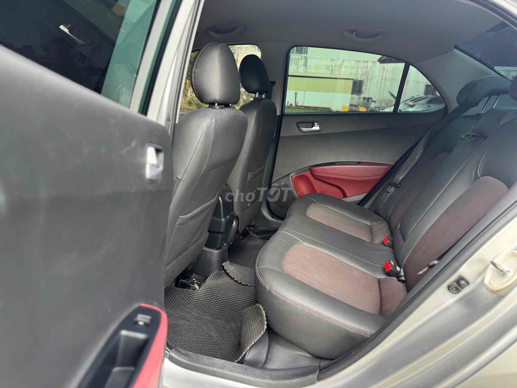 Hyundai Grand i10 2020 Sedan 1.2 AT - 54000 km. Mua bán Ô tô tại Quận Cái Răng Cần Thơ được đăng bởi Chuyên Mua Bán Ô Tô Qua Sử Dụng Carpla Cần Thơ hình 17