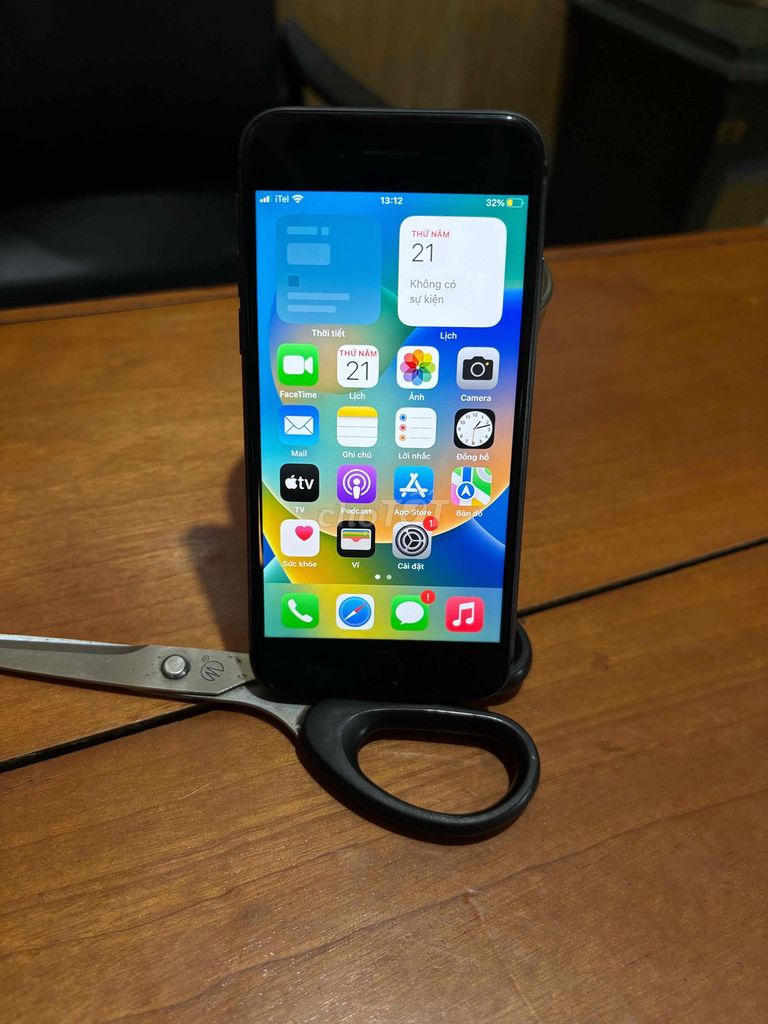 Apple iPhone 8 64GB Đen Đã sử dụng. Mua bán Điện thoại tại Quận Nam Từ Liêm Hà Nội được đăng bởi Naly Hoan Cherr hình 1