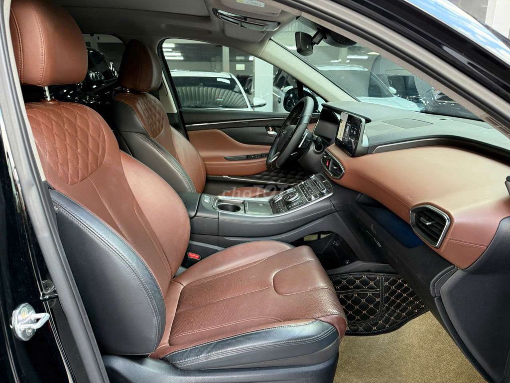 Hyundai santafe 2.2L - 65000 km. Mua bán Ô tô tại Thành phố Thủ Đức Tp Hồ Chí Minh được đăng bởi Ms Hiệp  hình 12