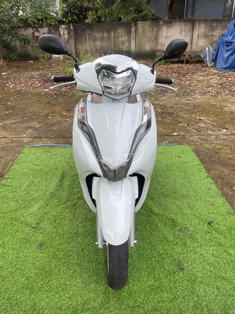 Honda Lead 2018 màu Trắng. Mua bán Xe máy tại Thị xã Phú Mỹ Bà Rịa - Vũng Tàu được đăng bởi Lê  Thanh Hải  hình 3