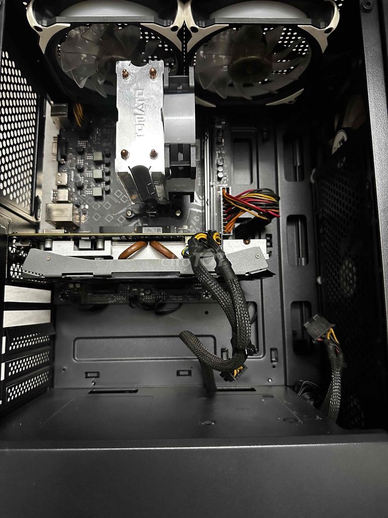 case r5 3400g 16GB/256GB vga 1660s. Mua bán Máy tính để bàn tại Quận Hà Đông Hà Nội được đăng bởi card đồ hoạ máy tính hình 1