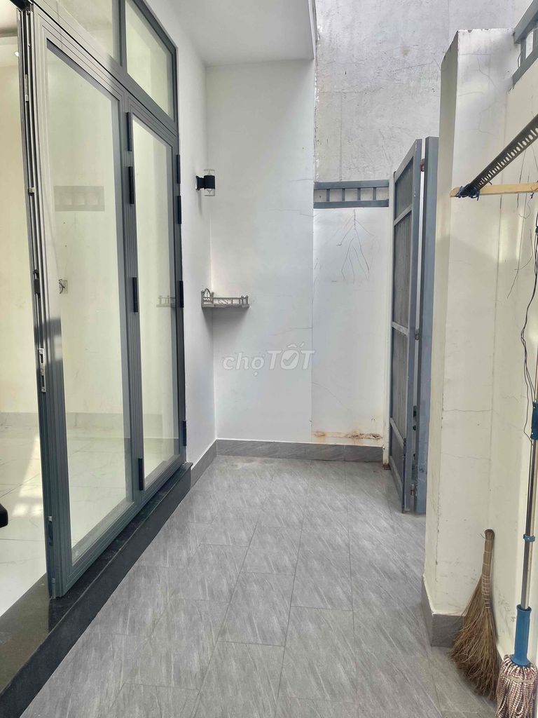 📣Cho Thuê Nhà Cấp 4 Hẻm 1806 Huỳnh Tấn Phát✅Nhà Bè^5x18m✅2Pn,2wc💰6Tr 🔥