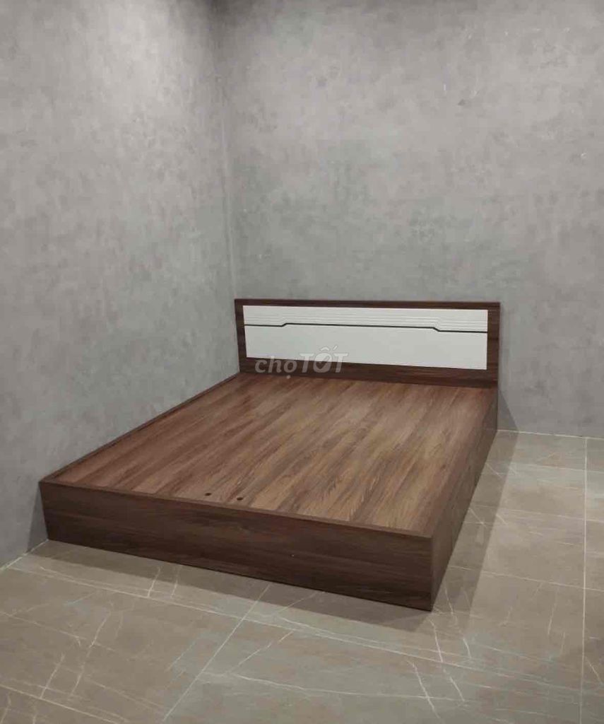 Giường ngủ Gỗ MDF 1m6x2m Nâu gỗ. Mua bán Giường, chăn ga gối nệm tại Huyện Nhà Bè Tp Hồ Chí Minh được đăng bởi Hong Le hình 1
